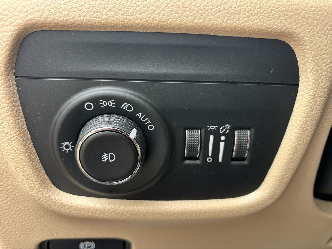 Jeep Grand Cherokee Limited 4x4 2022