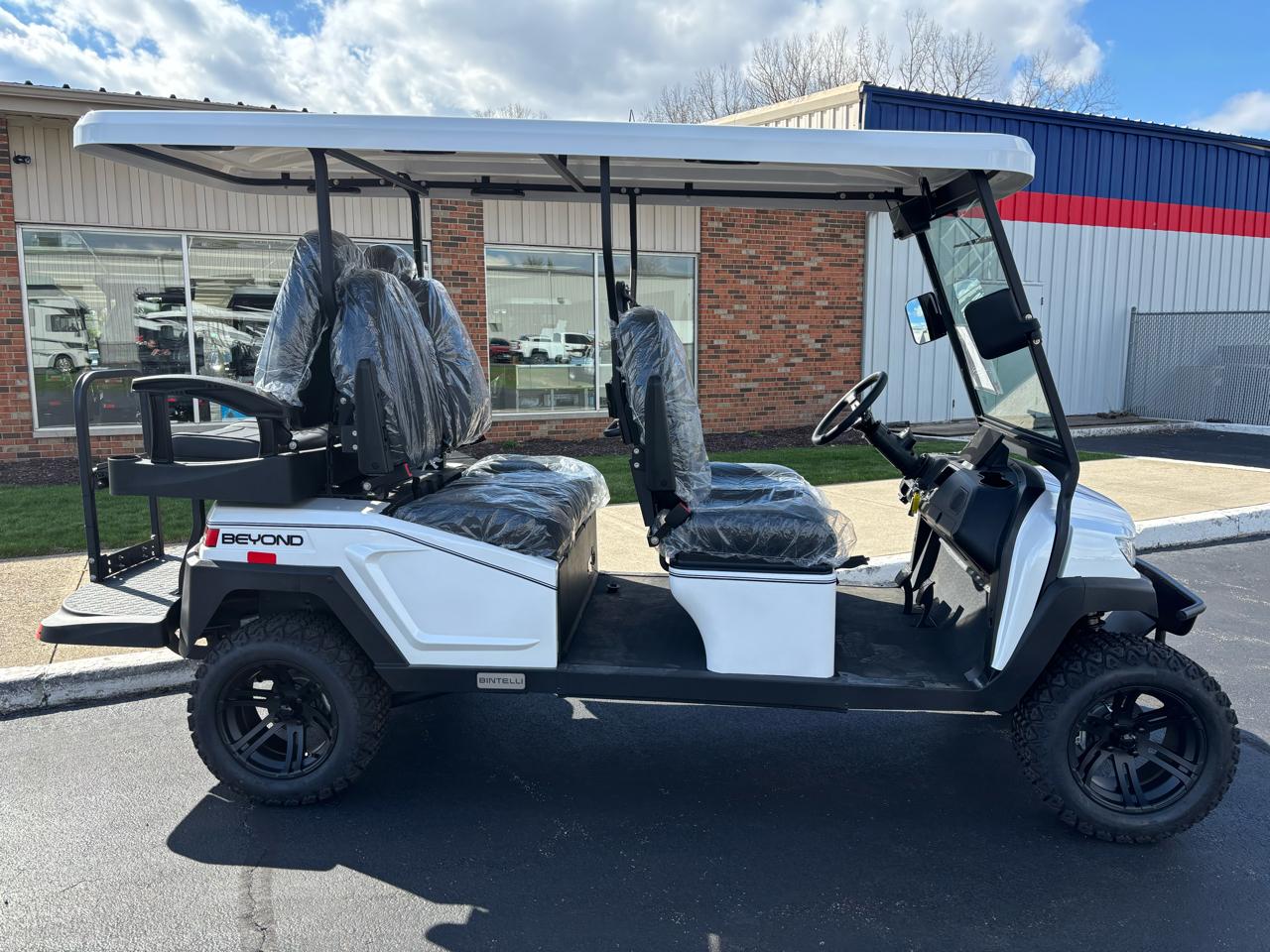 Bintelli Beyond 6P Lifted  2026