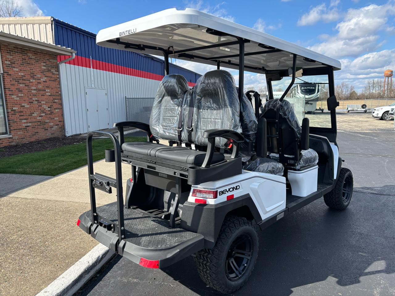 Bintelli Beyond 6P Lifted  2026