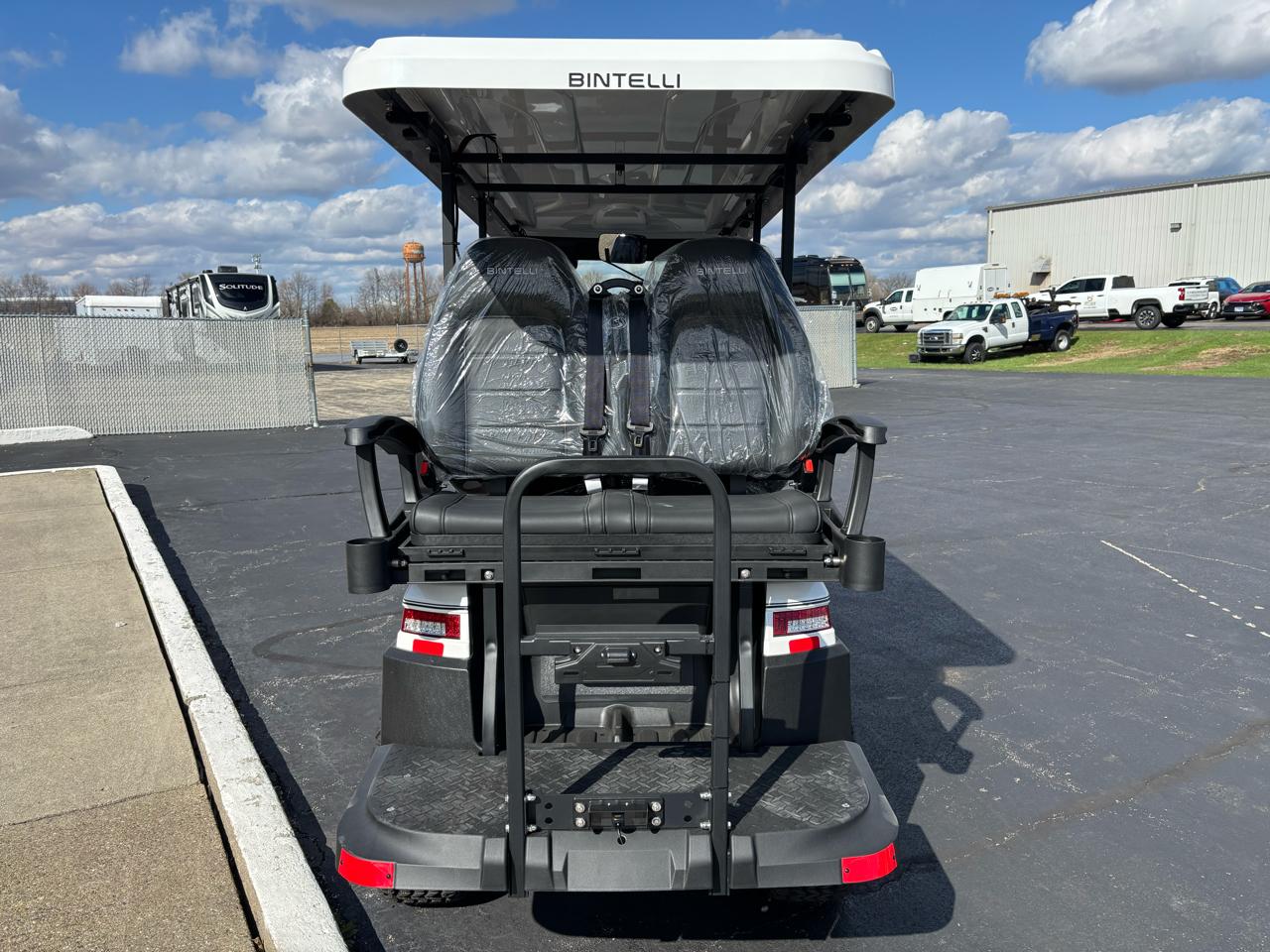 Bintelli Beyond 6P Lifted  2026