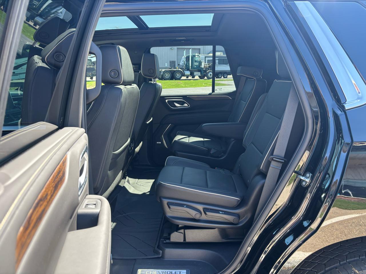 Chevrolet Tahoe 4WD 4dr Premier 2024