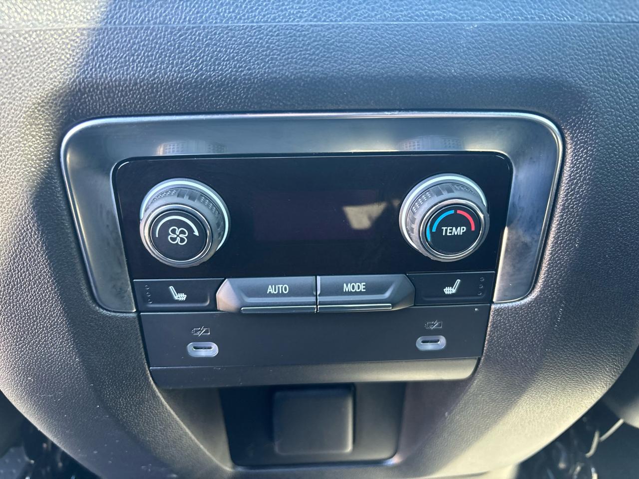 Chevrolet Tahoe 4WD 4dr Premier 2024