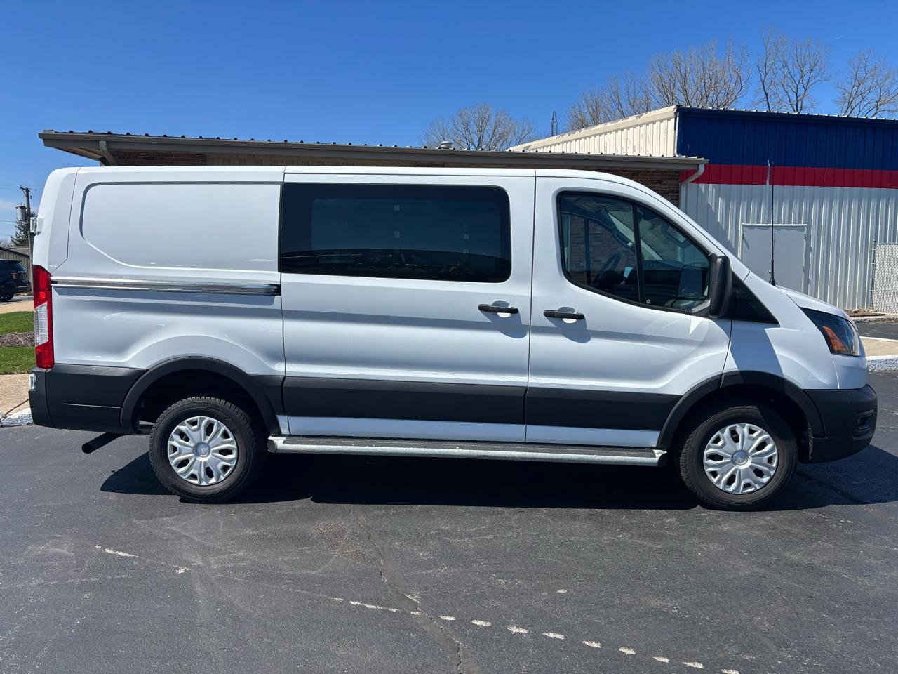 Ford Transit Cargo Van T-250 130" Low Rf 9070 GVWR RWD 2024