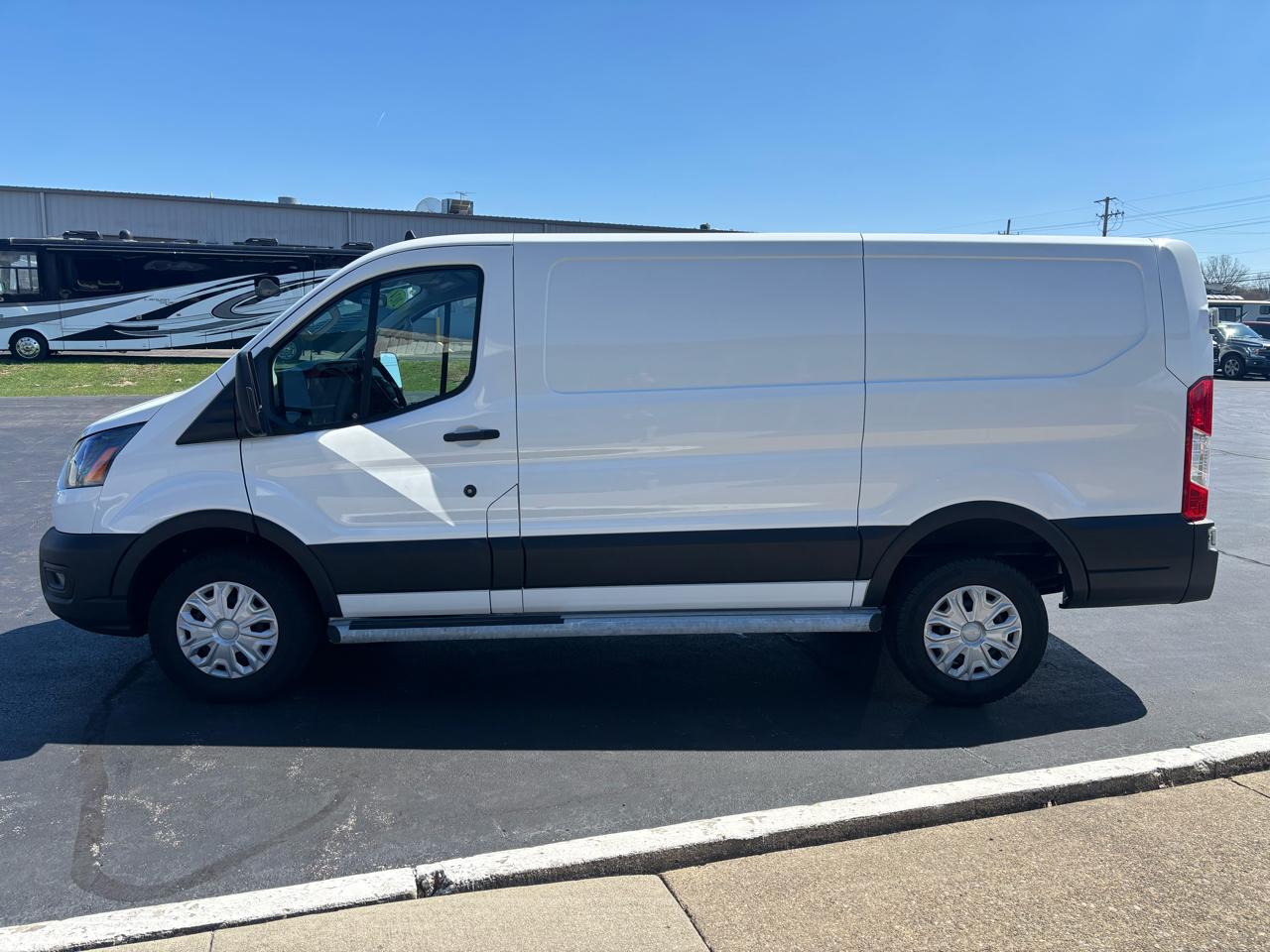 Ford Transit Cargo Van T-250 130" Low Rf 9070 GVWR RWD 2024