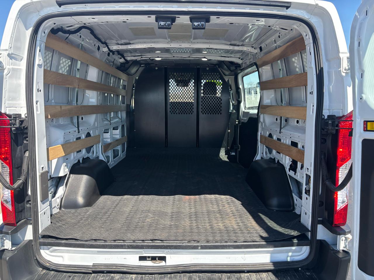 Ford Transit Cargo Van T-250 130" Low Rf 9070 GVWR RWD 2024