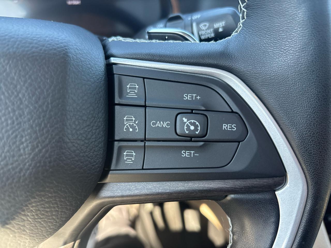 Jeep Grand Cherokee L Limited 4x4 2022