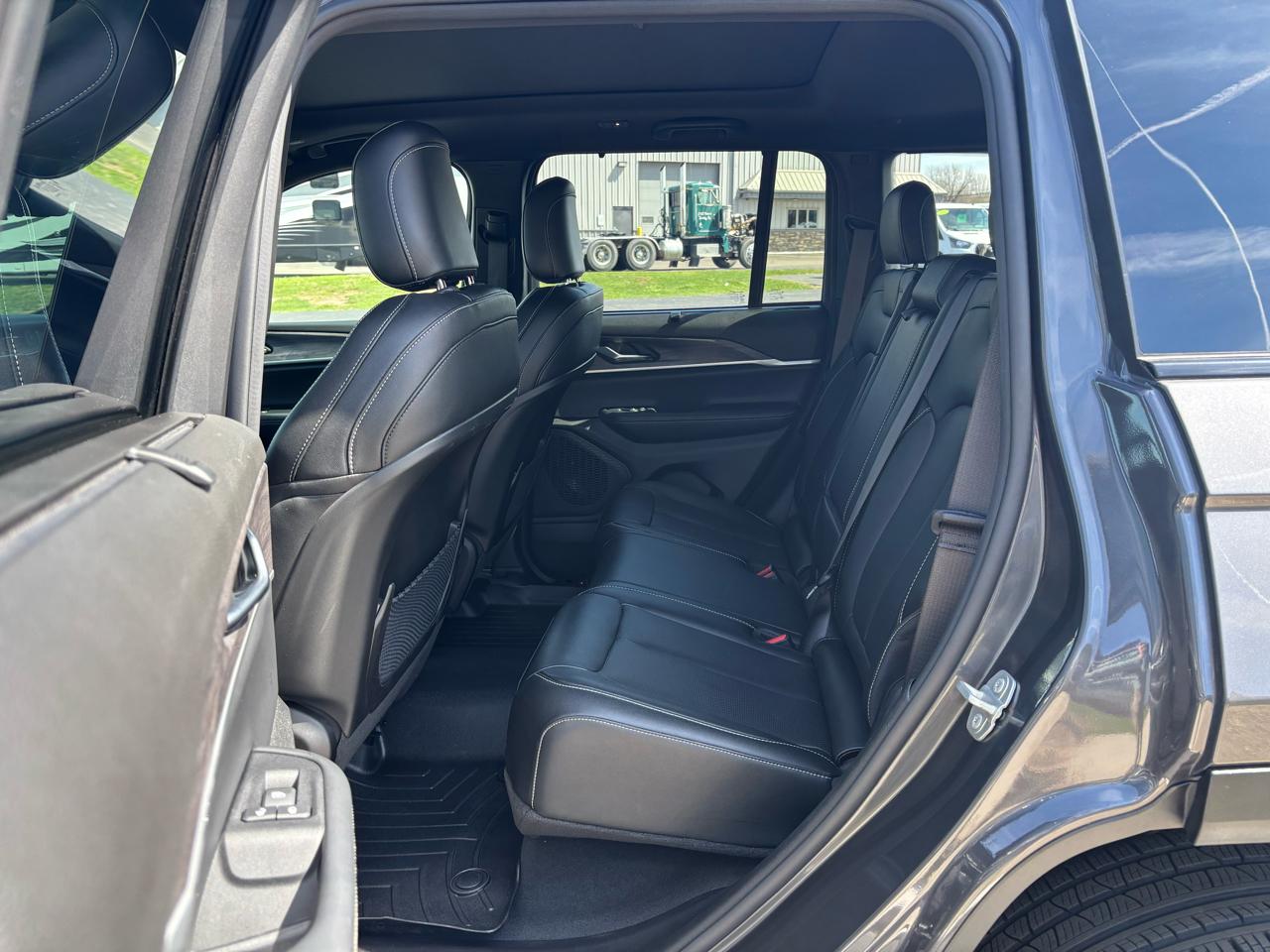 Jeep Grand Cherokee Limited 4x4 2024