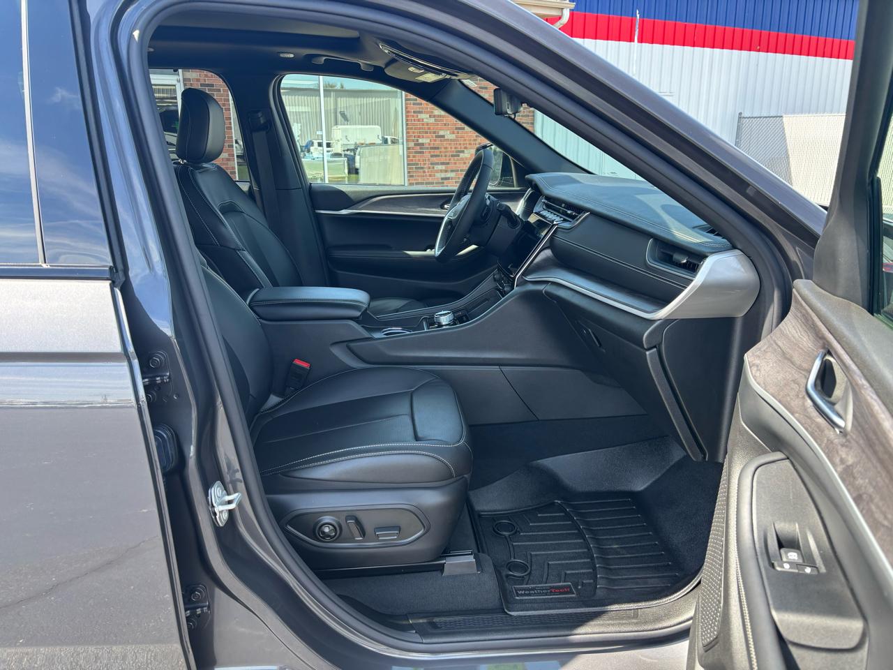 Jeep Grand Cherokee Limited 4x4 2024