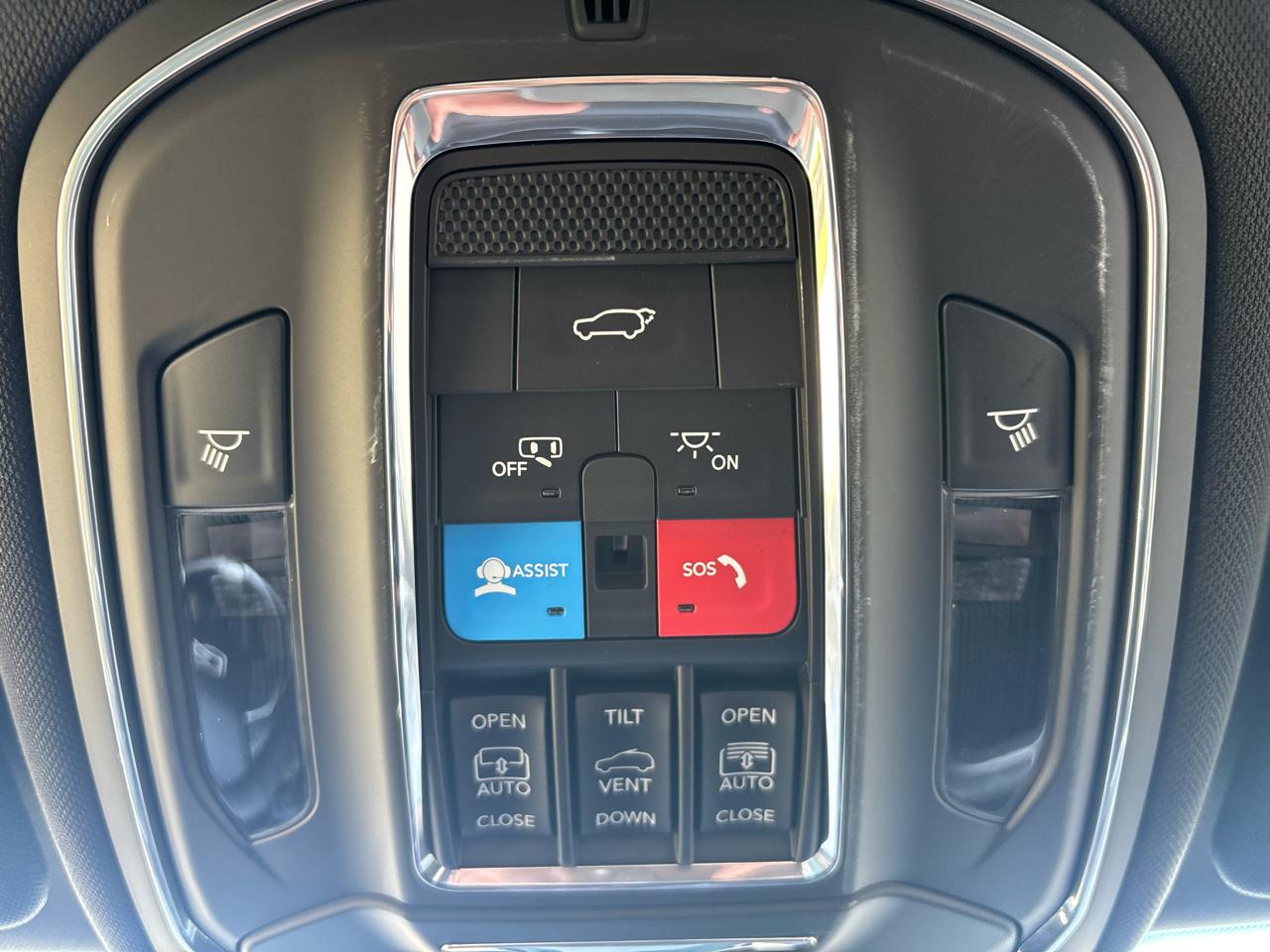 Jeep Grand Cherokee Limited 4x4 2024