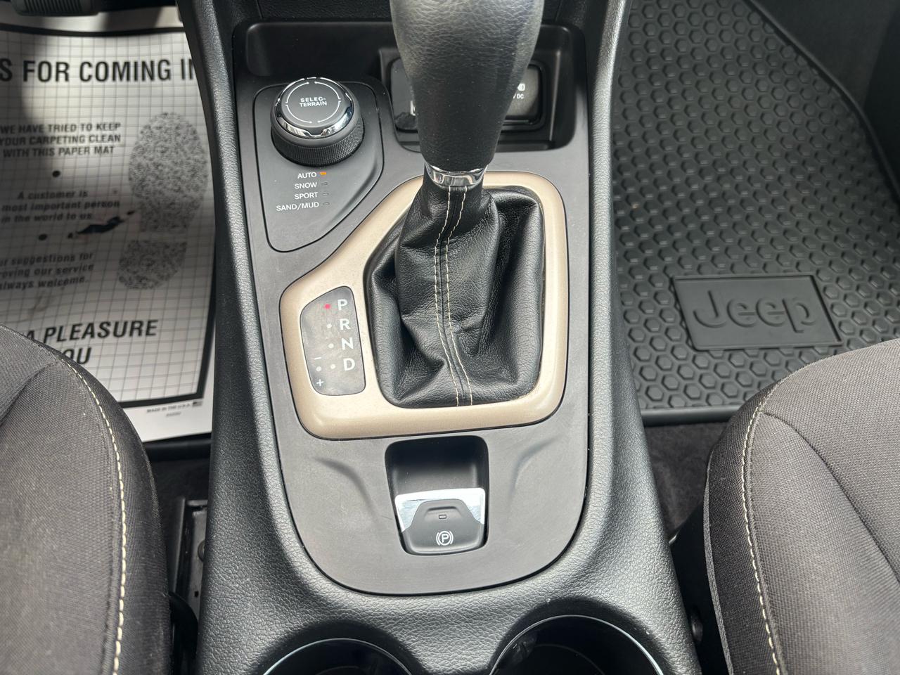 Jeep Cherokee 4WD 4dr Latitude 2016