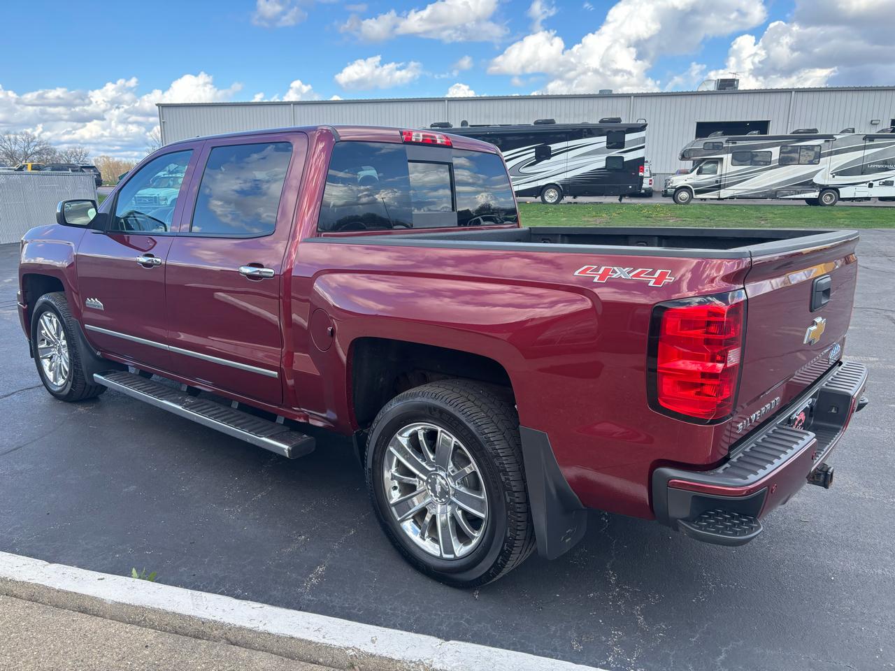 Chevrolet Silverado 1500 4WD Crew Cab 143.5" High Country 2014