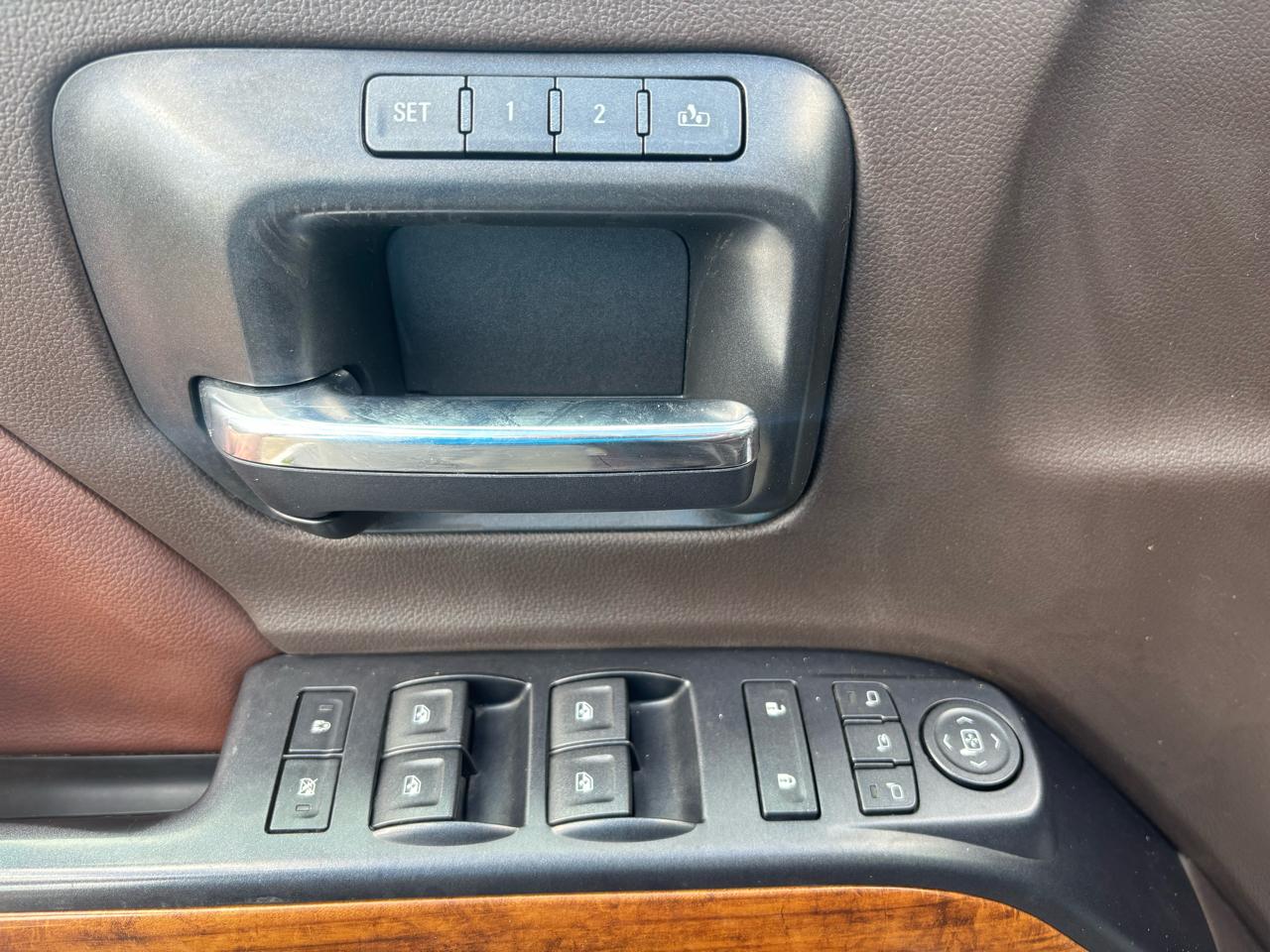 Chevrolet Silverado 1500 4WD Crew Cab 143.5" High Country 2014