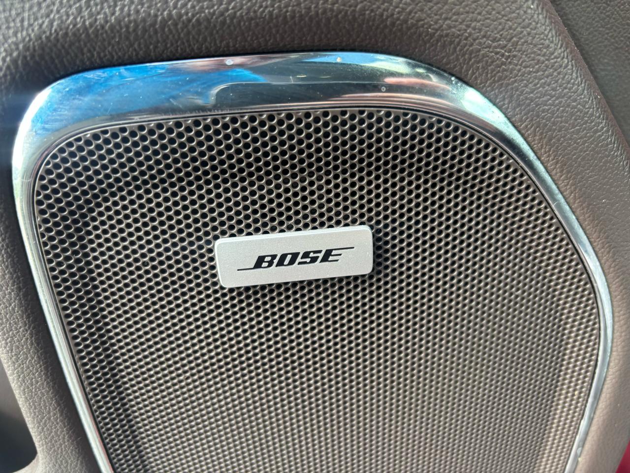 Chevrolet Silverado 1500 4WD Crew Cab 143.5" High Country 2014