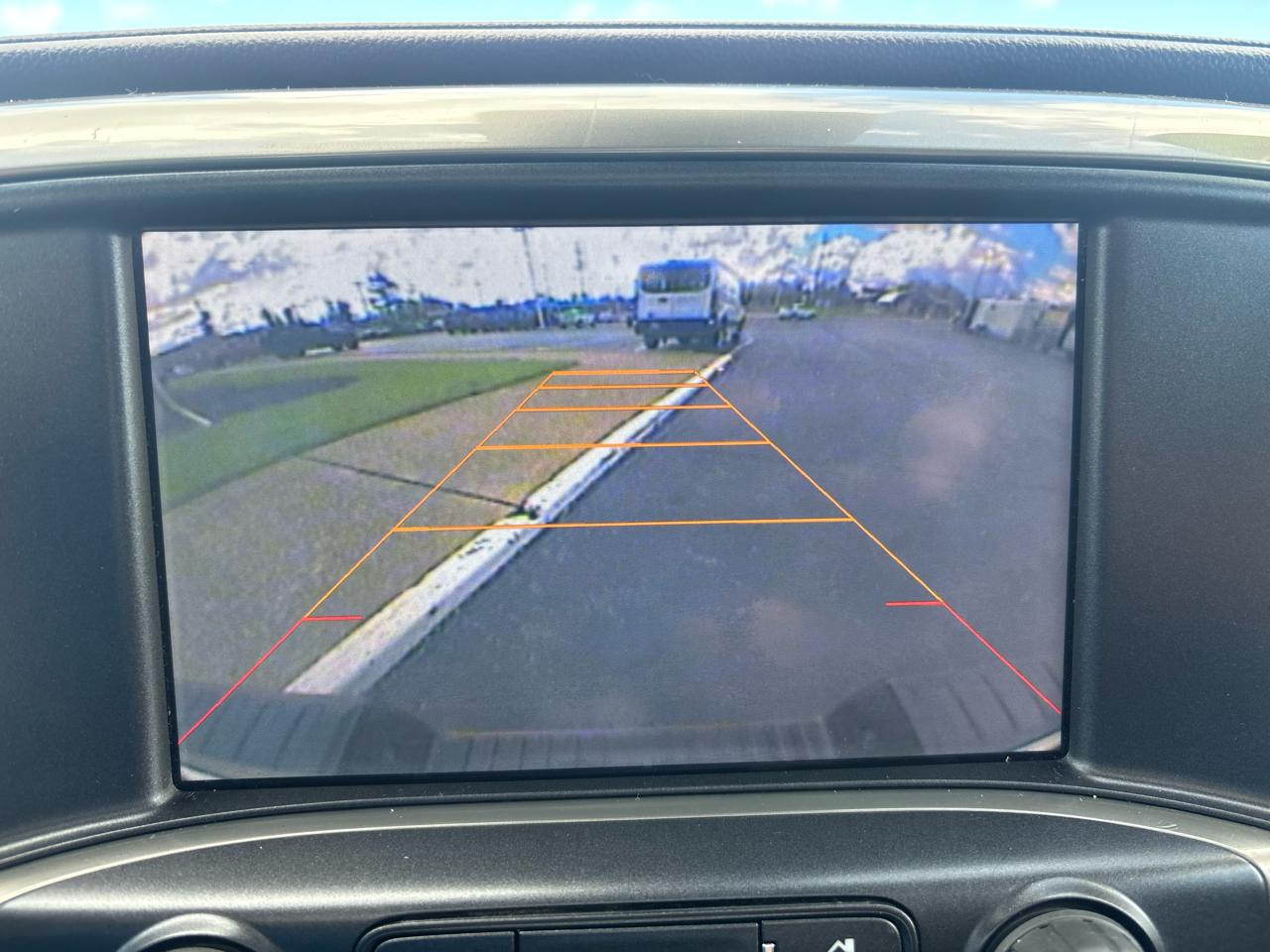 Chevrolet Silverado 1500 4WD Crew Cab 143.5" High Country 2014