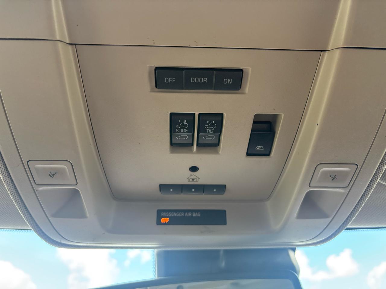 Chevrolet Silverado 1500 4WD Crew Cab 143.5" High Country 2014