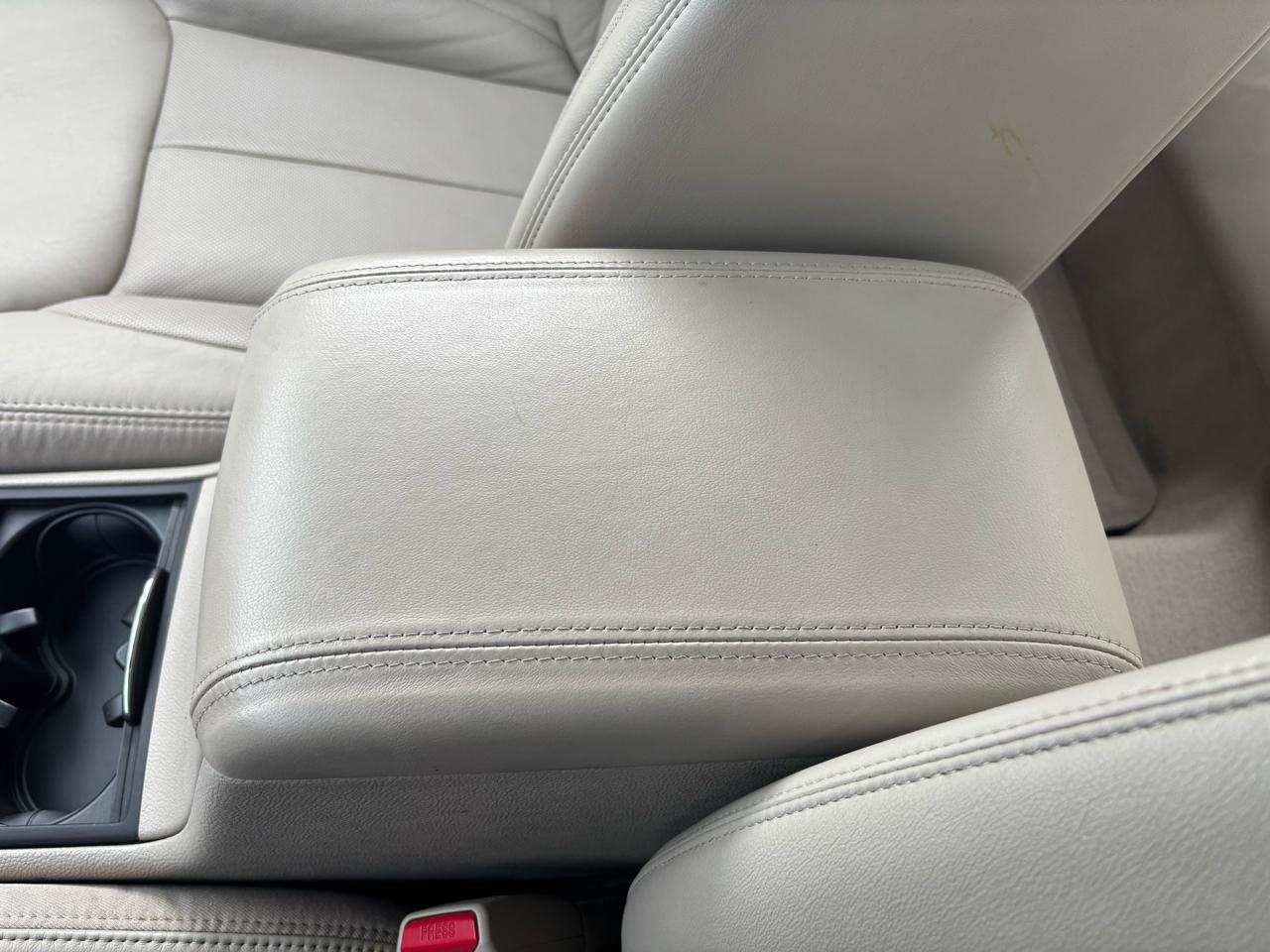 Cadillac DTS 4dr Sdn Luxury I 2007