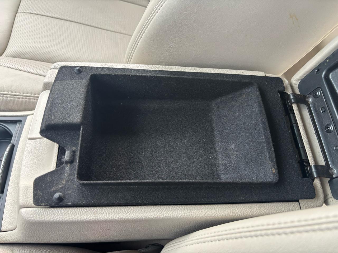 Cadillac DTS 4dr Sdn Luxury I 2007