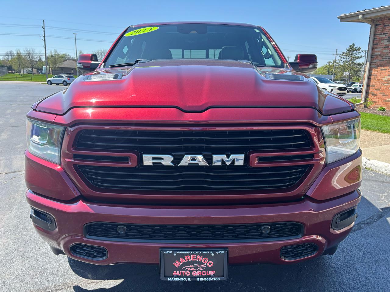 RAM 1500 Laramie 4x4 Crew Cab 5'7" Box 2024