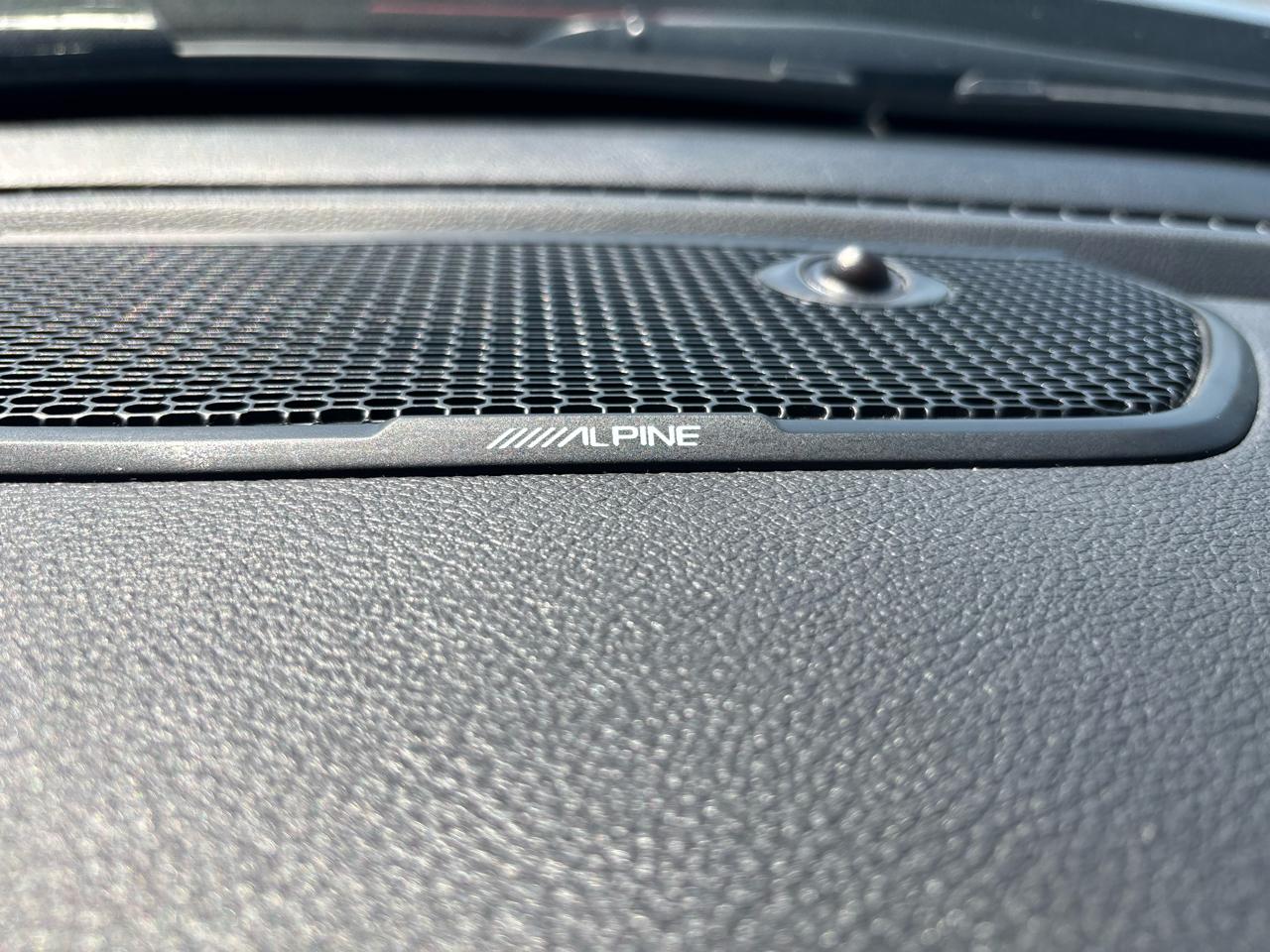 RAM 1500 Laramie 4x4 Crew Cab 5'7" Box 2024