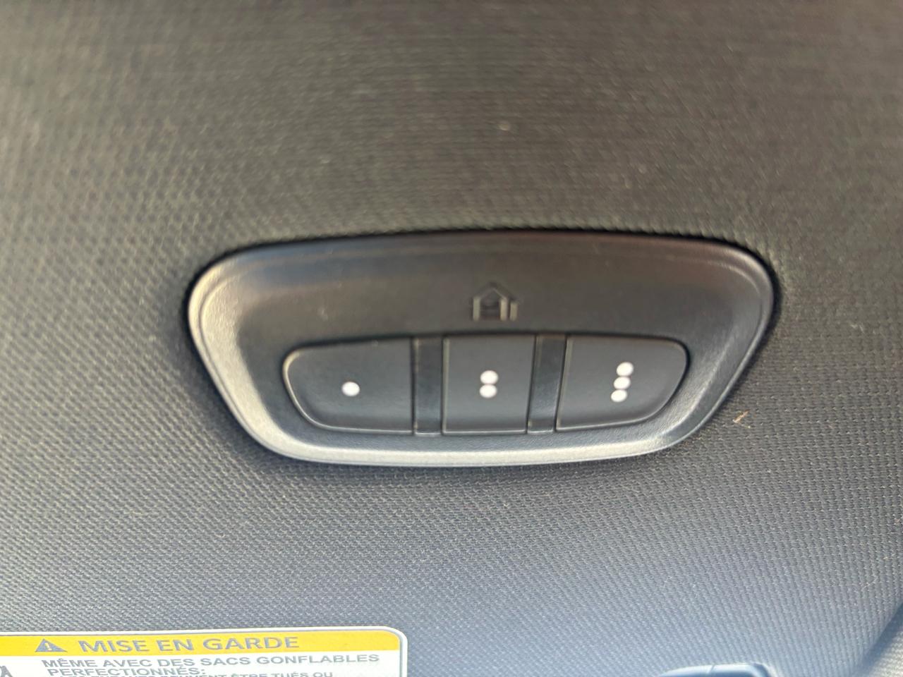 RAM 1500 Laramie 4x4 Crew Cab 5'7" Box 2024