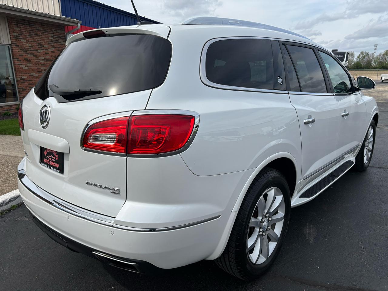 Buick Enclave AWD 4dr Premium 2017