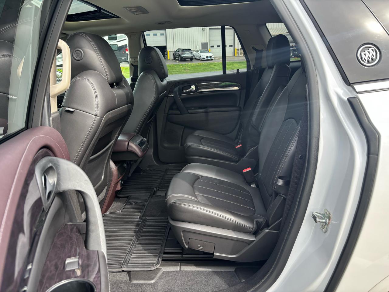 Buick Enclave AWD 4dr Premium 2017