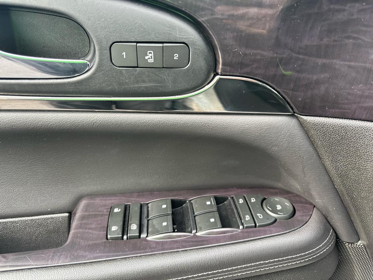 Buick Enclave AWD 4dr Premium 2017