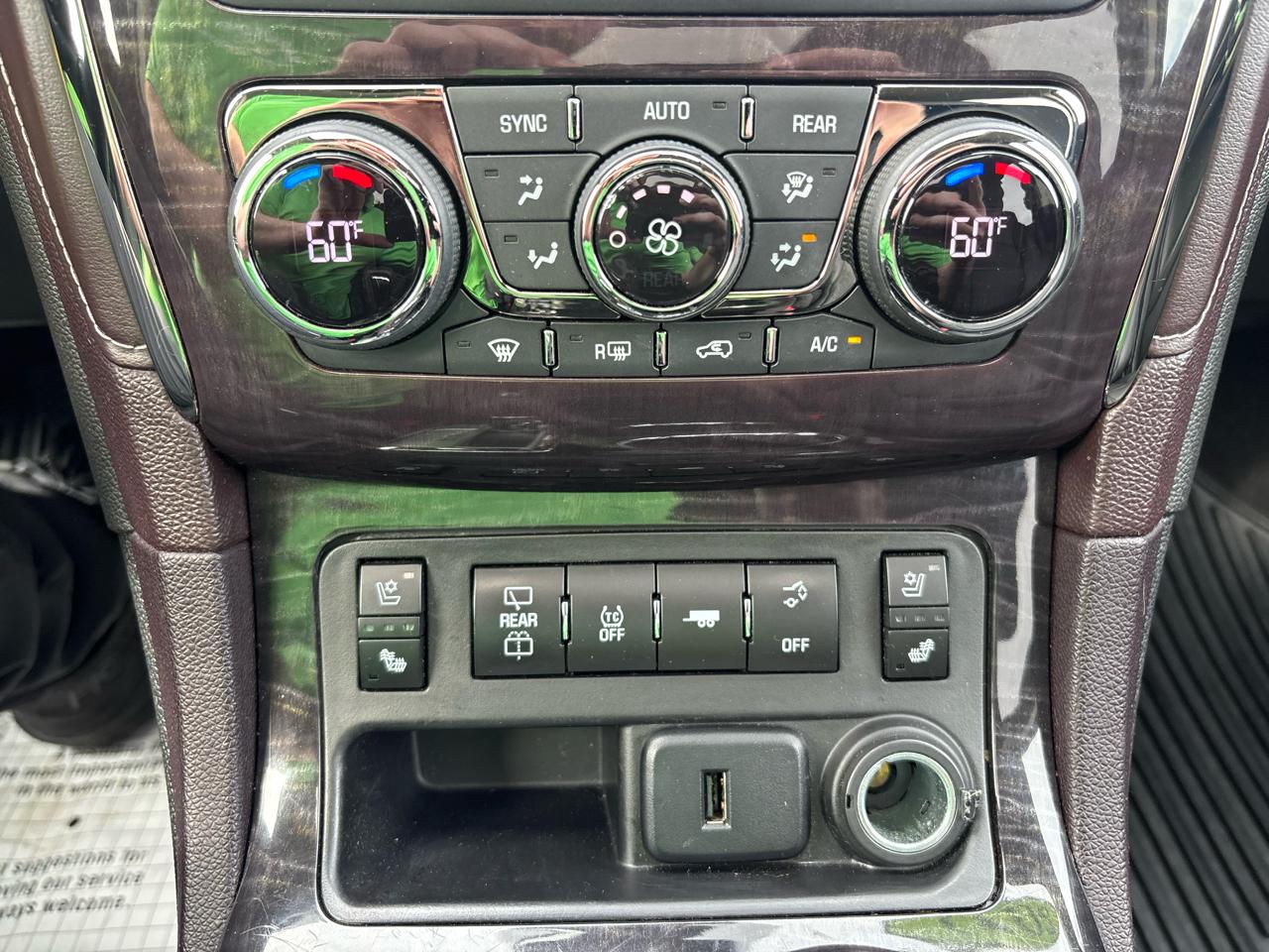 Buick Enclave AWD 4dr Premium 2017