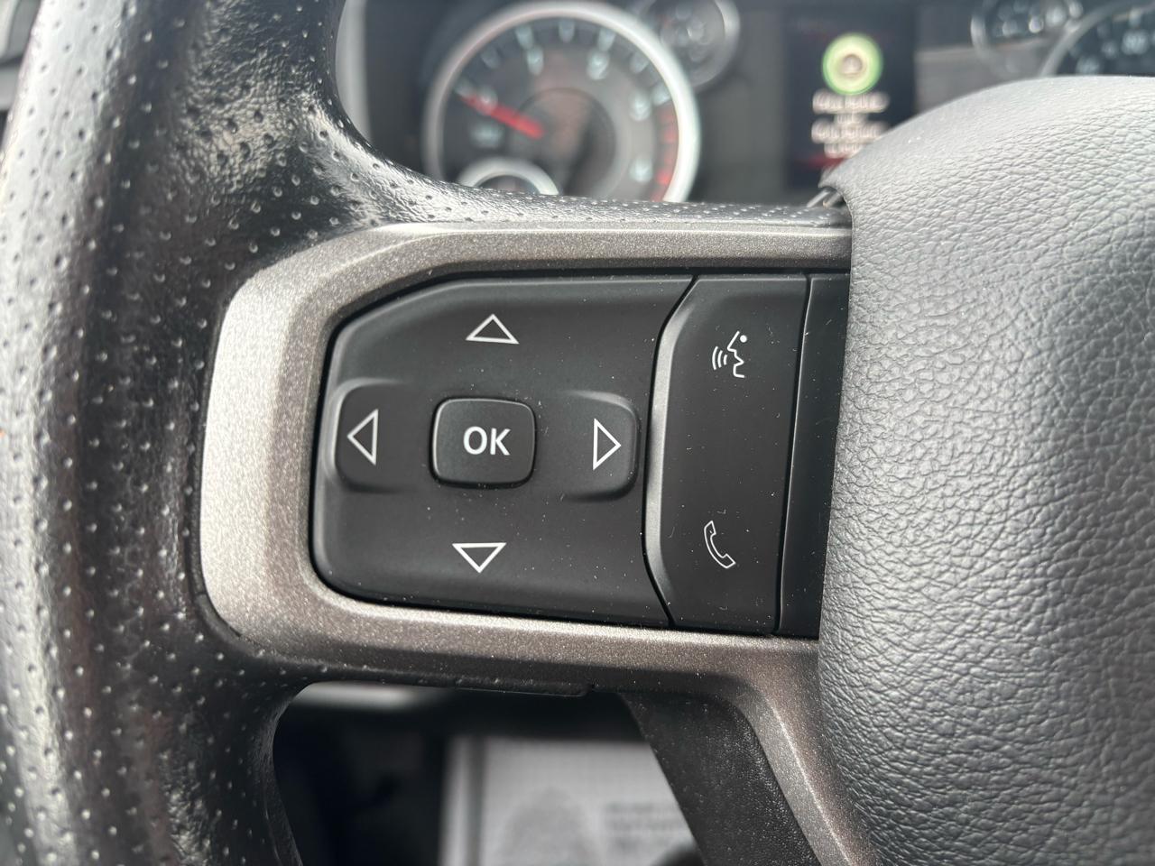 RAM 2500 Tradesman 4x4 Crew Cab 6'4" Box 2024