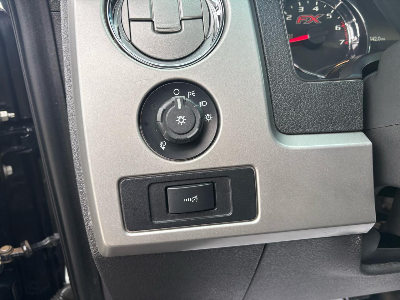 Ford F-150 4WD SuperCrew 145" FX4 2014