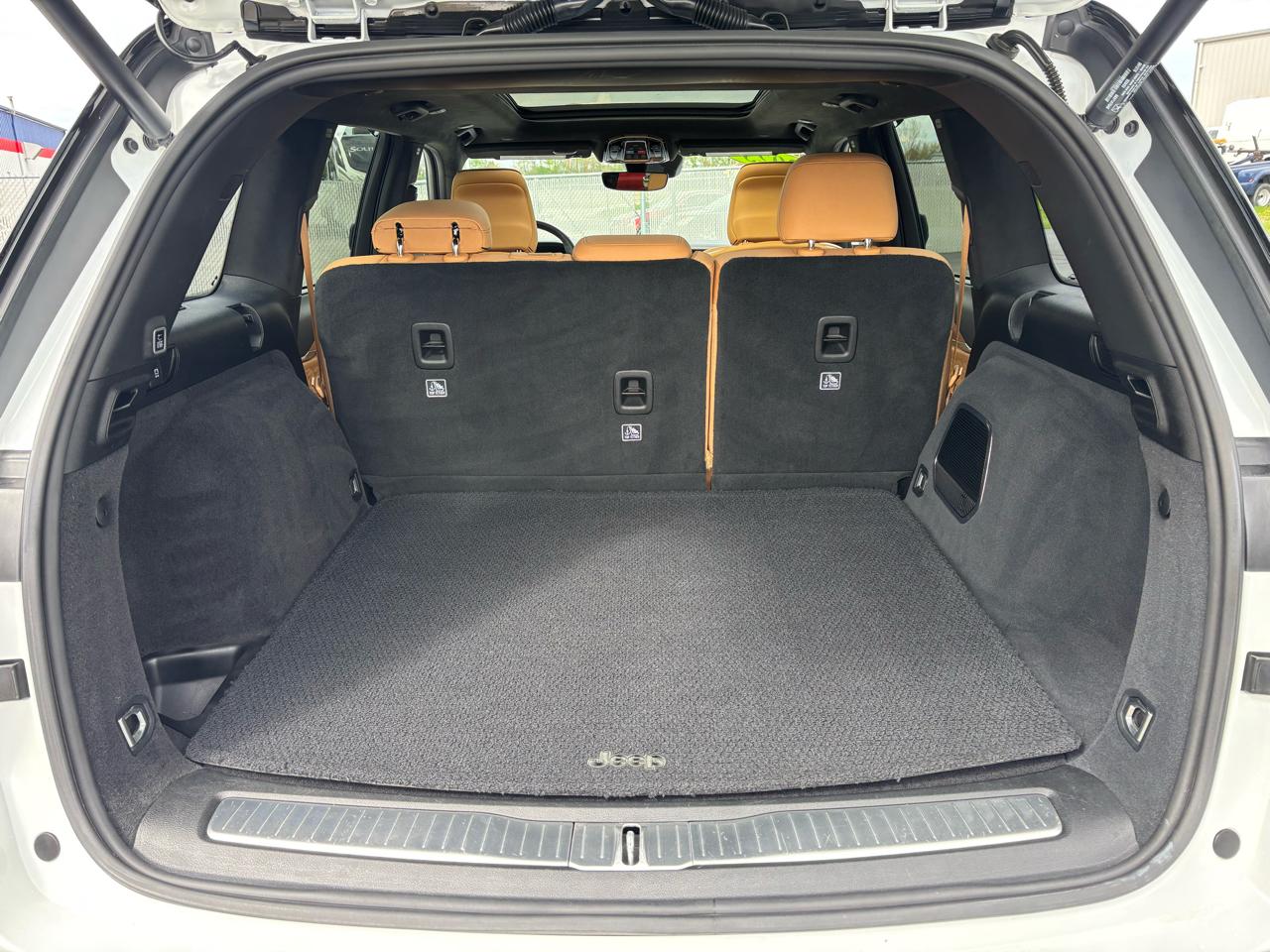 Jeep Grand Cherokee Summit Reserve 4x4 2023