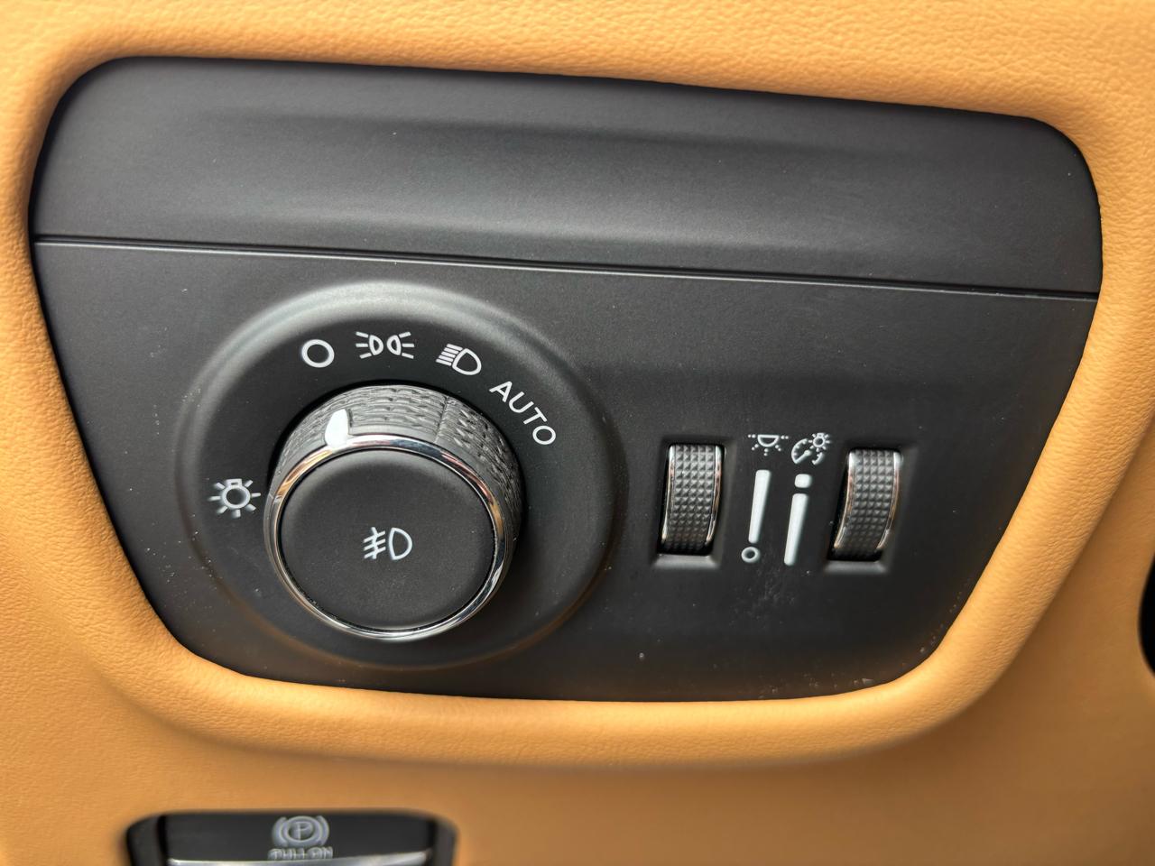 Jeep Grand Cherokee Summit Reserve 4x4 2023