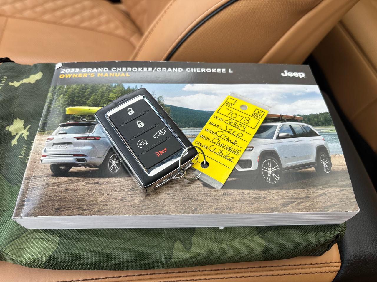 Jeep Grand Cherokee Summit Reserve 4x4 2023