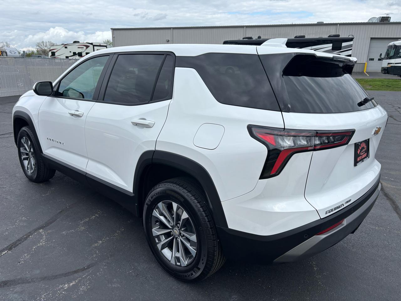 Chevrolet Equinox AWD 4dr LT w/2LT 2026