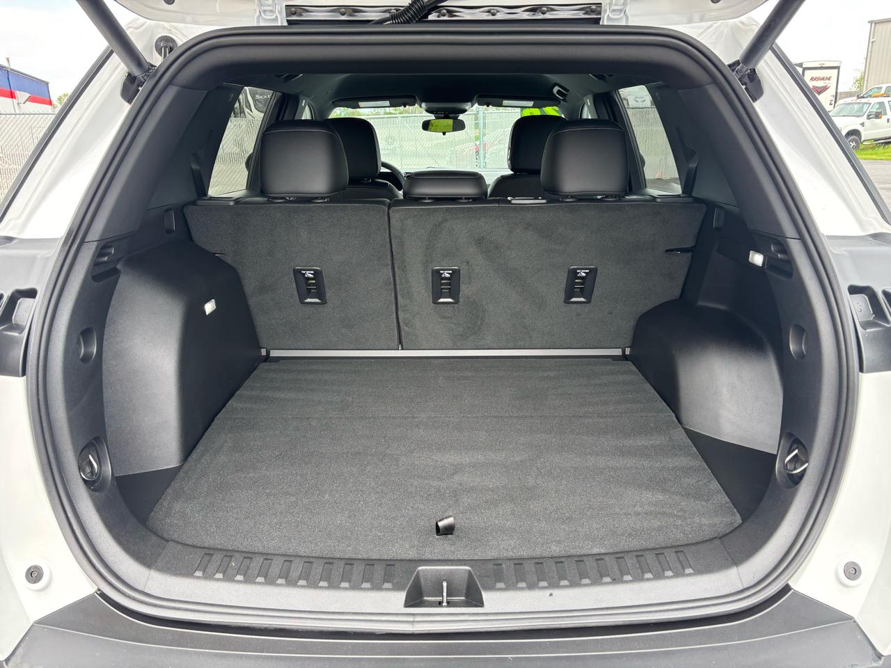 Chevrolet Equinox AWD 4dr LT w/2LT 2026