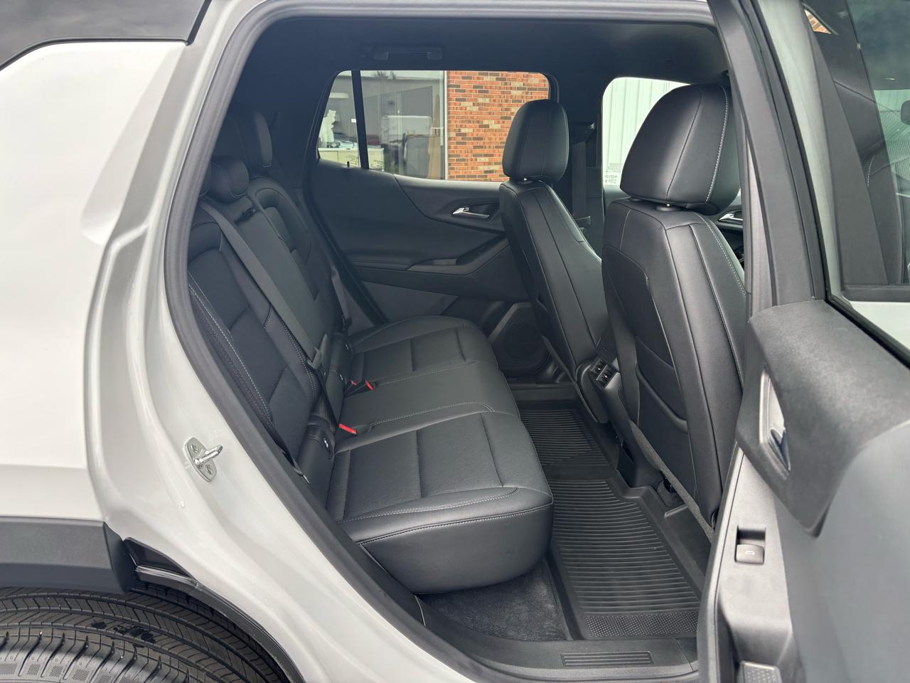 Chevrolet Equinox AWD 4dr LT w/2LT 2026