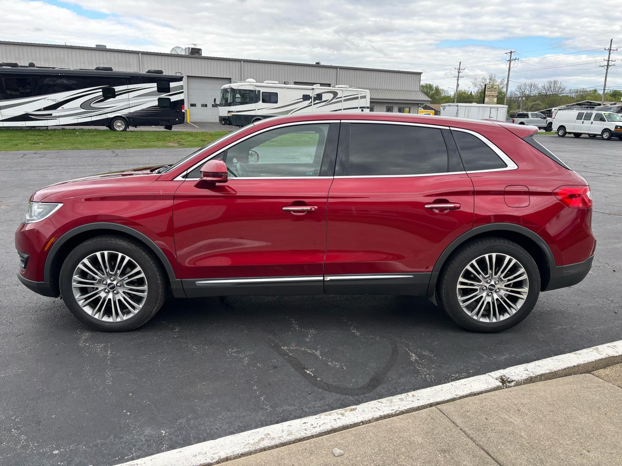 Lincoln MKX AWD 4dr Reserve 2016