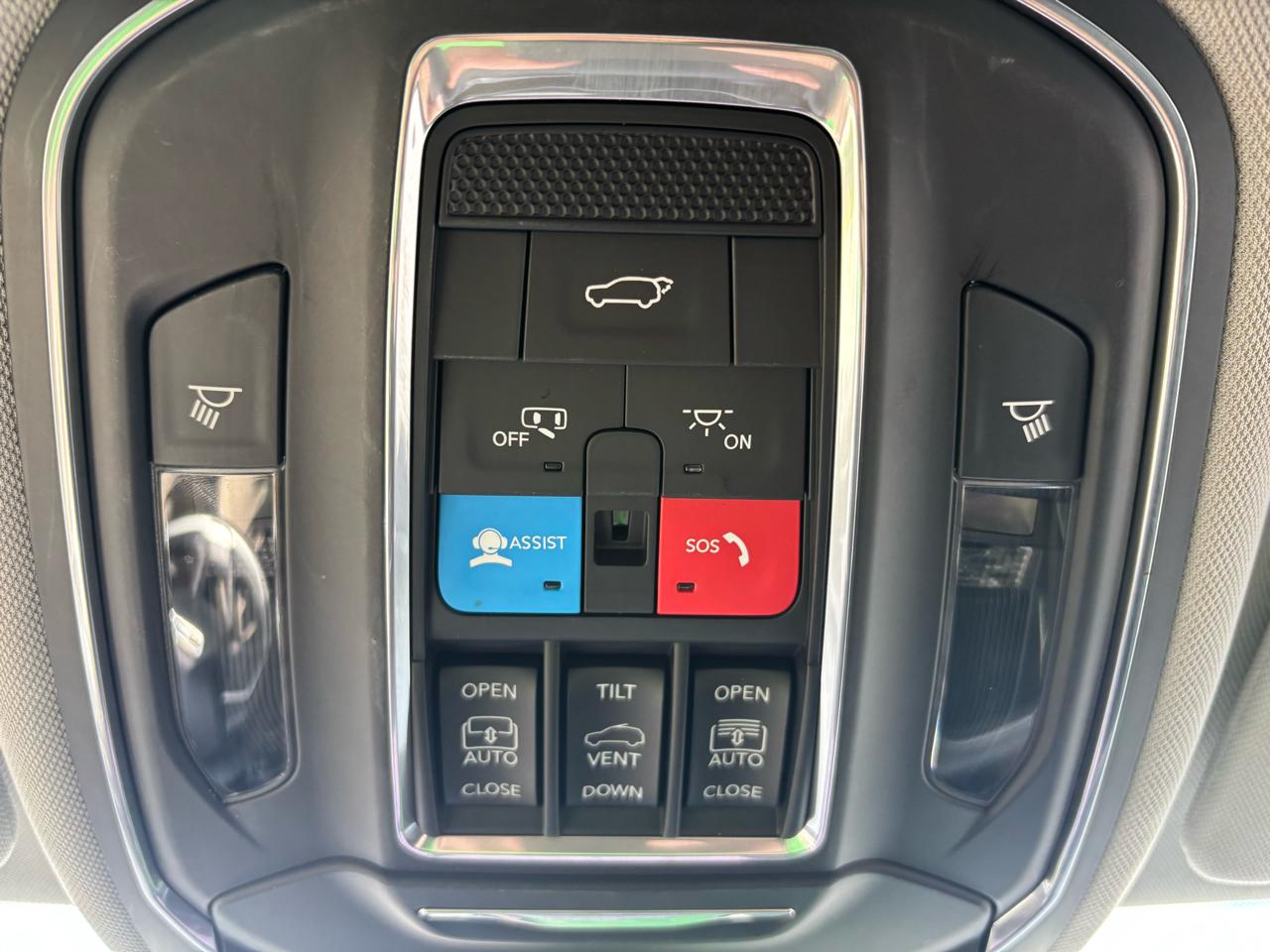 Jeep Grand Cherokee Limited 4x4 2023