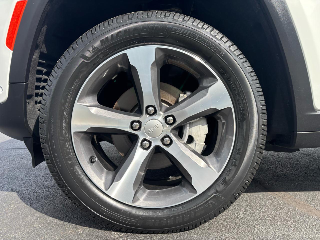 Jeep Grand Cherokee Limited 4x4 2023