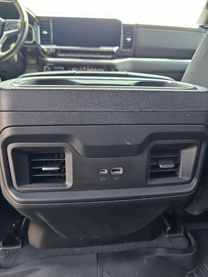Chevrolet Silverado 1500 4WD Crew Cab 157" LT 2022