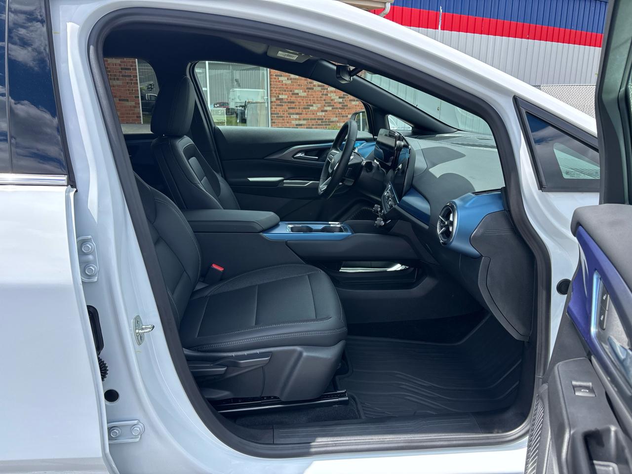 Chevrolet Equinox EV 4dr LT2 w/PDE 2025