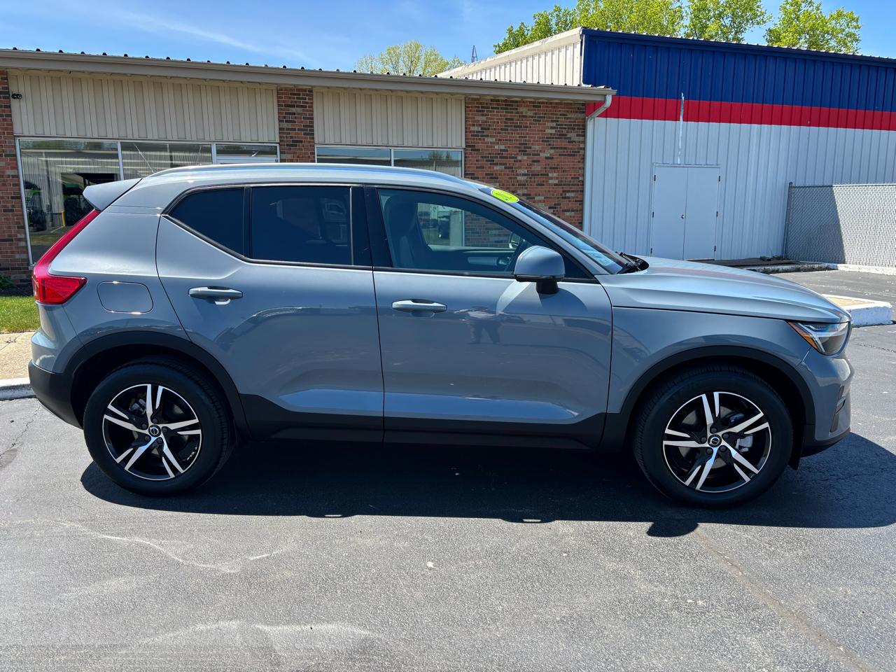 Volvo XC40 B5 AWD Core 2023