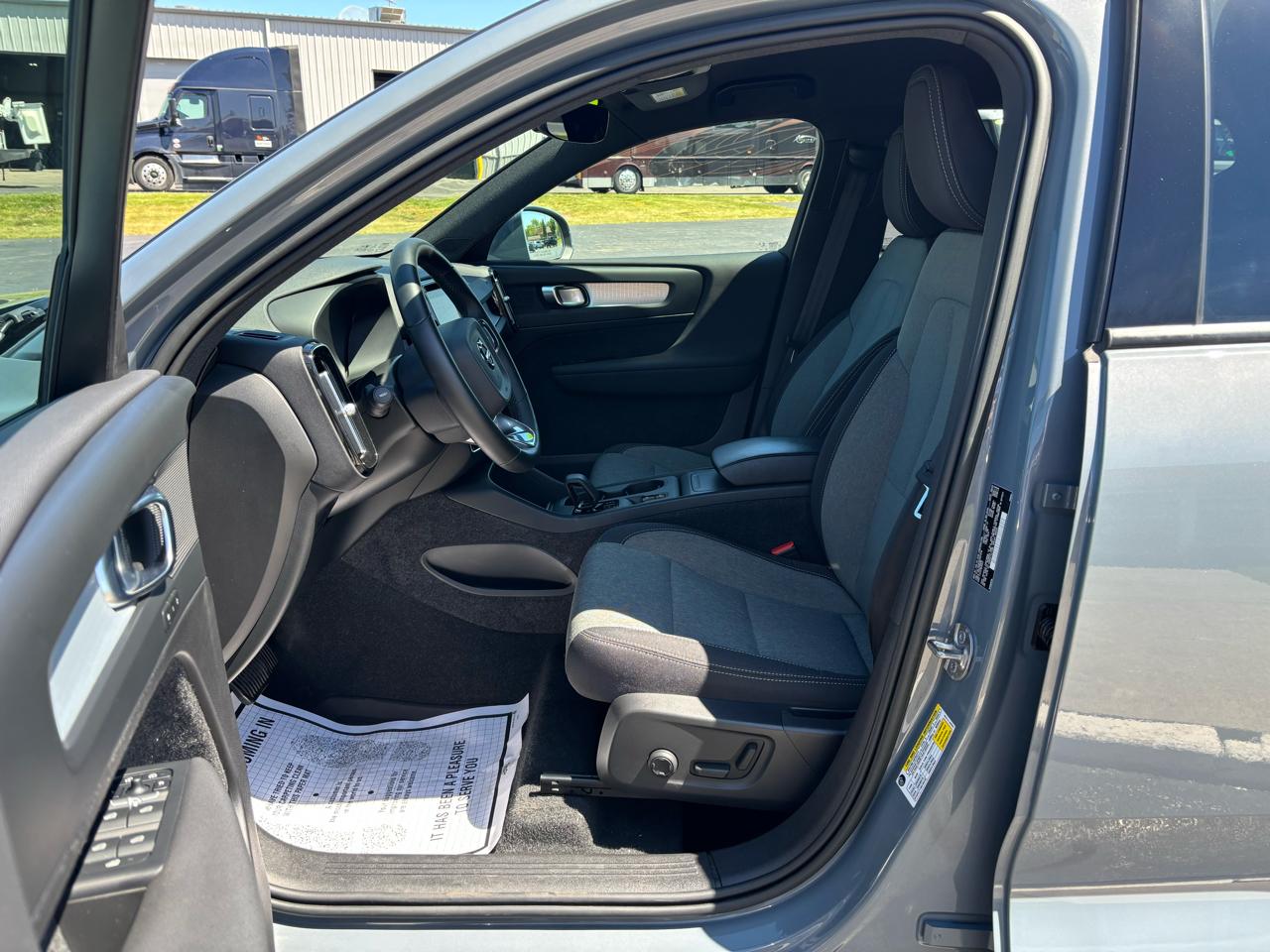 Volvo XC40 B5 AWD Core 2023