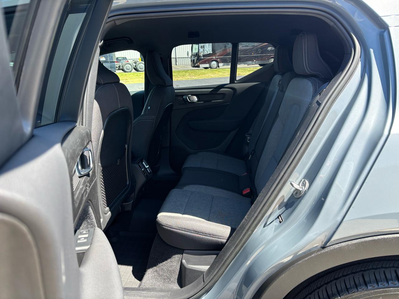 Volvo XC40 B5 AWD Core 2023