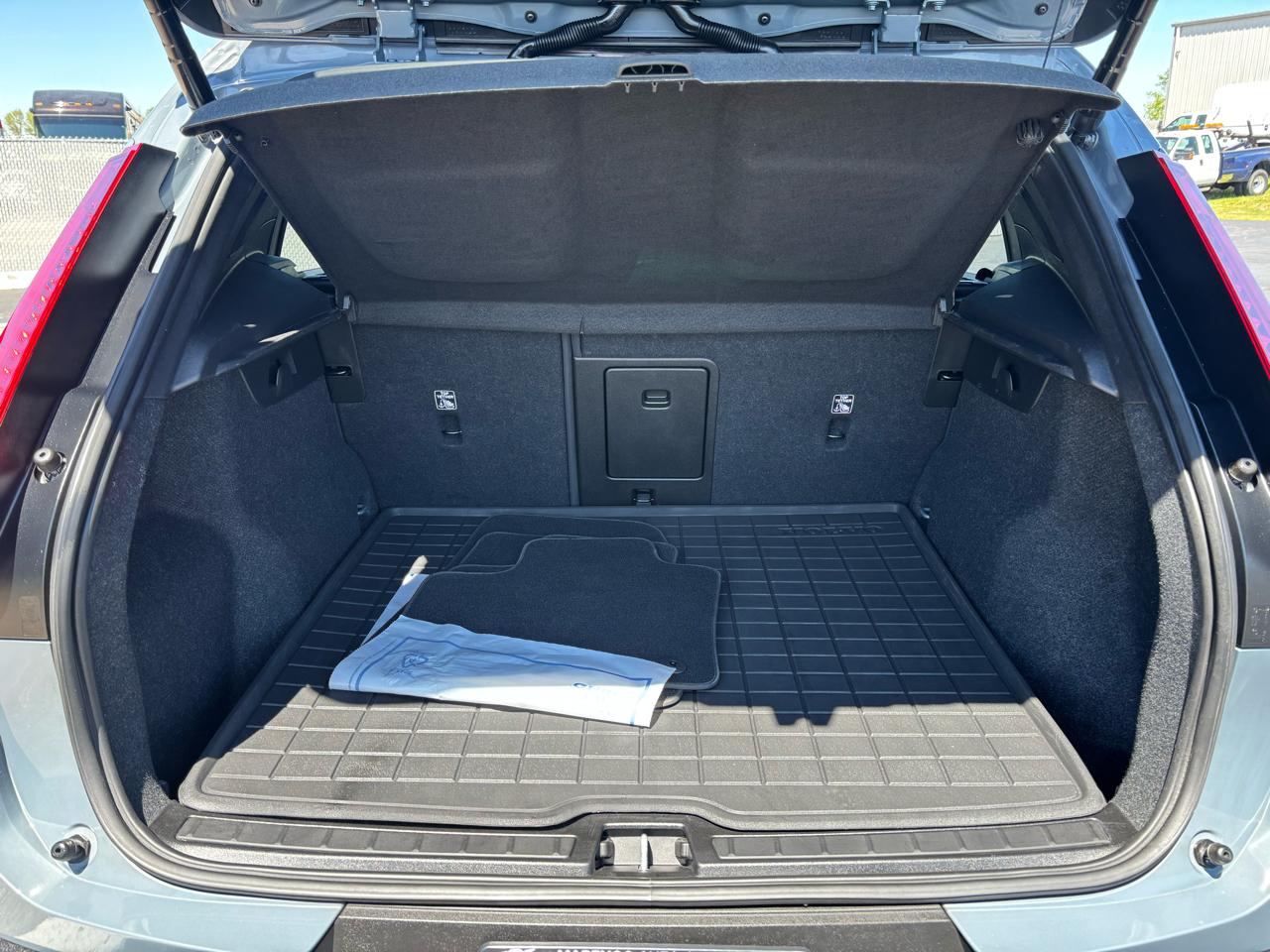 Volvo XC40 B5 AWD Core 2023