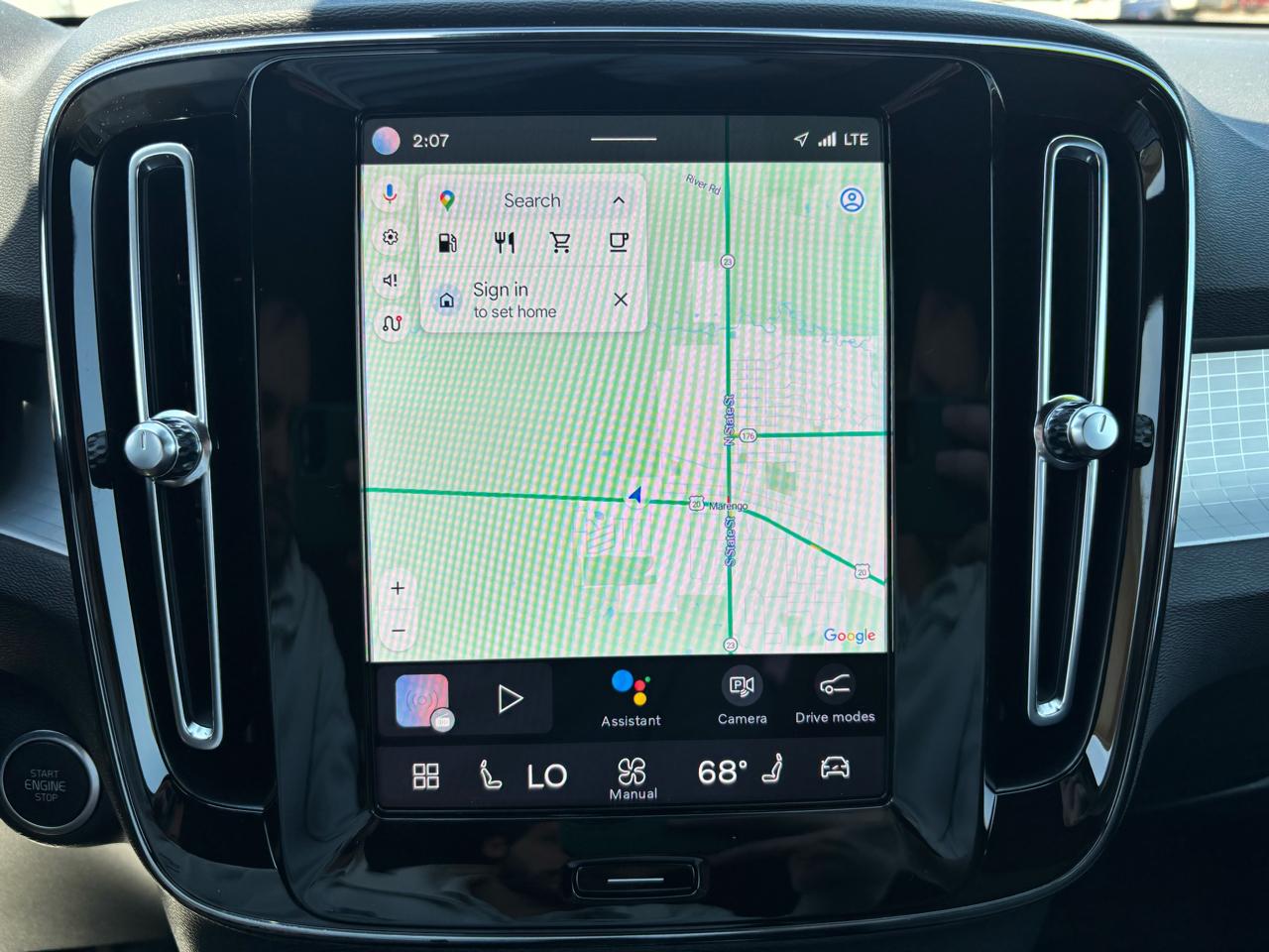 Volvo XC40 B5 AWD Core 2023