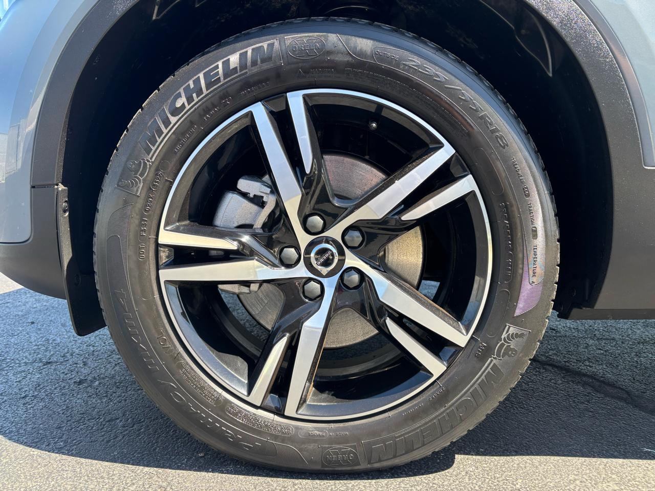 Volvo XC40 B5 AWD Core 2023