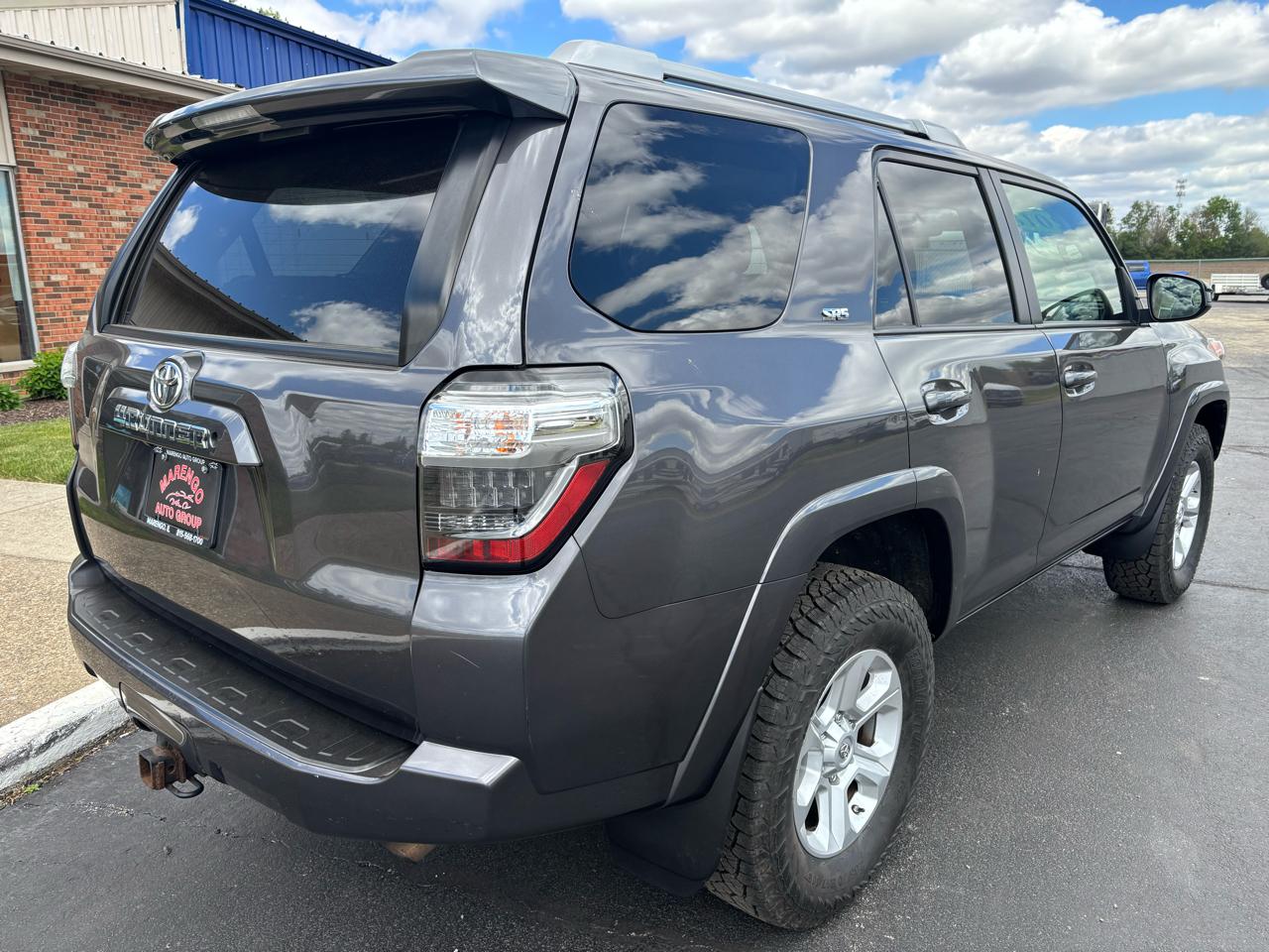 Toyota 4Runner SR5 4WD (Natl) 2018
