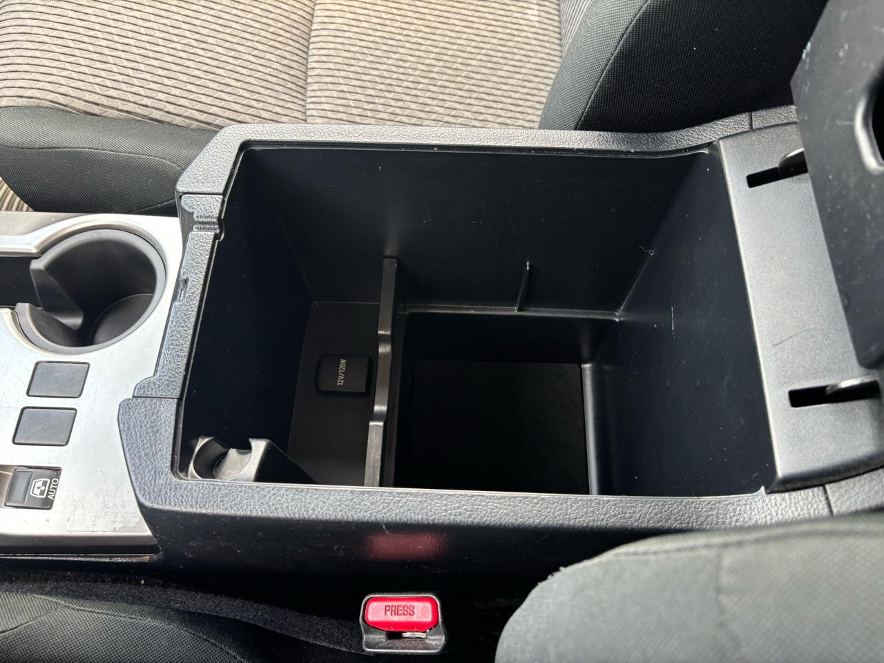 Toyota 4Runner SR5 4WD (Natl) 2018