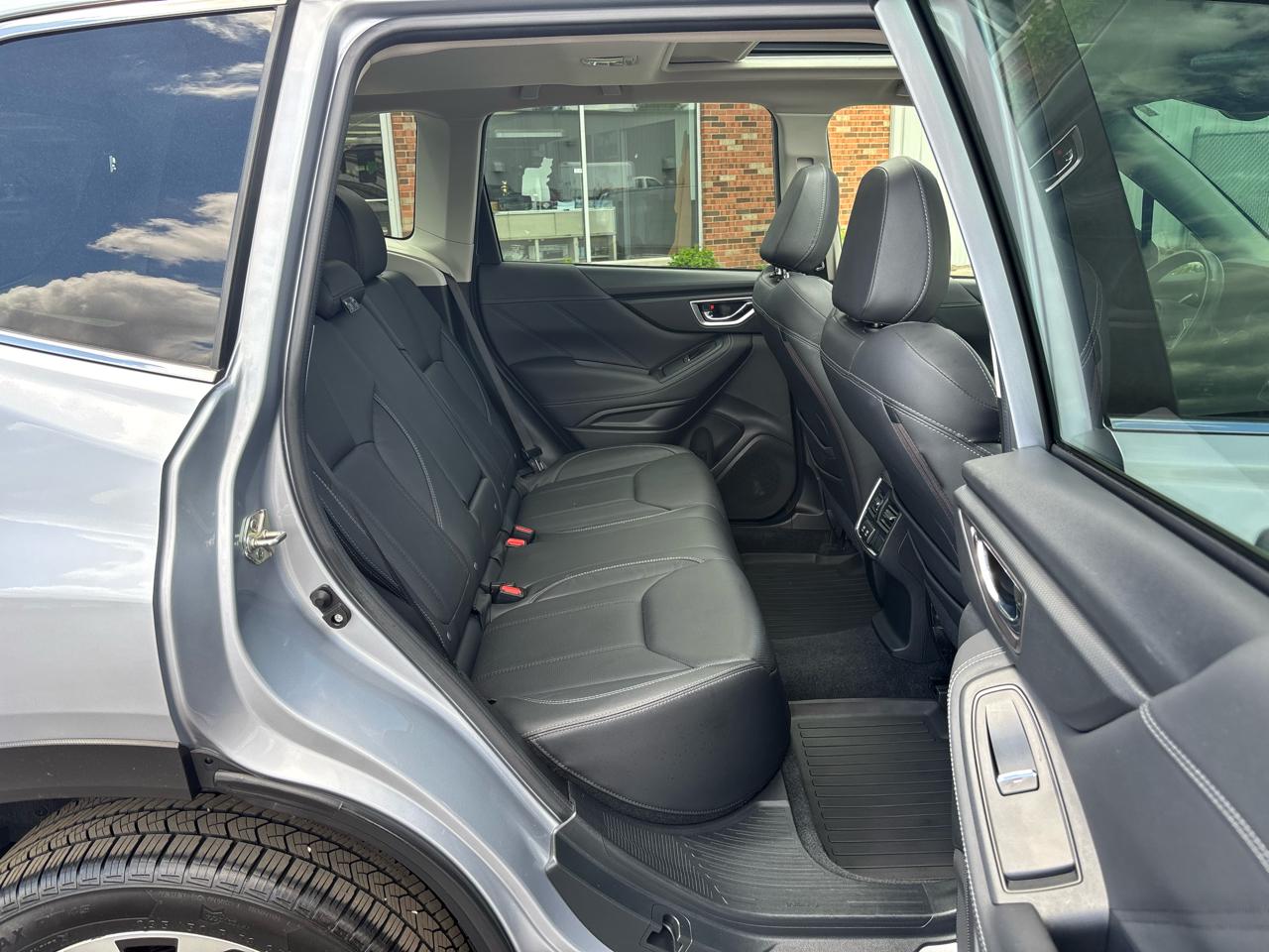 Subaru Forester Limited CVT 2021
